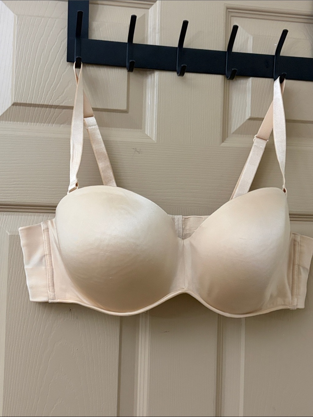 Everyday Smooth Molded Bra in Cream